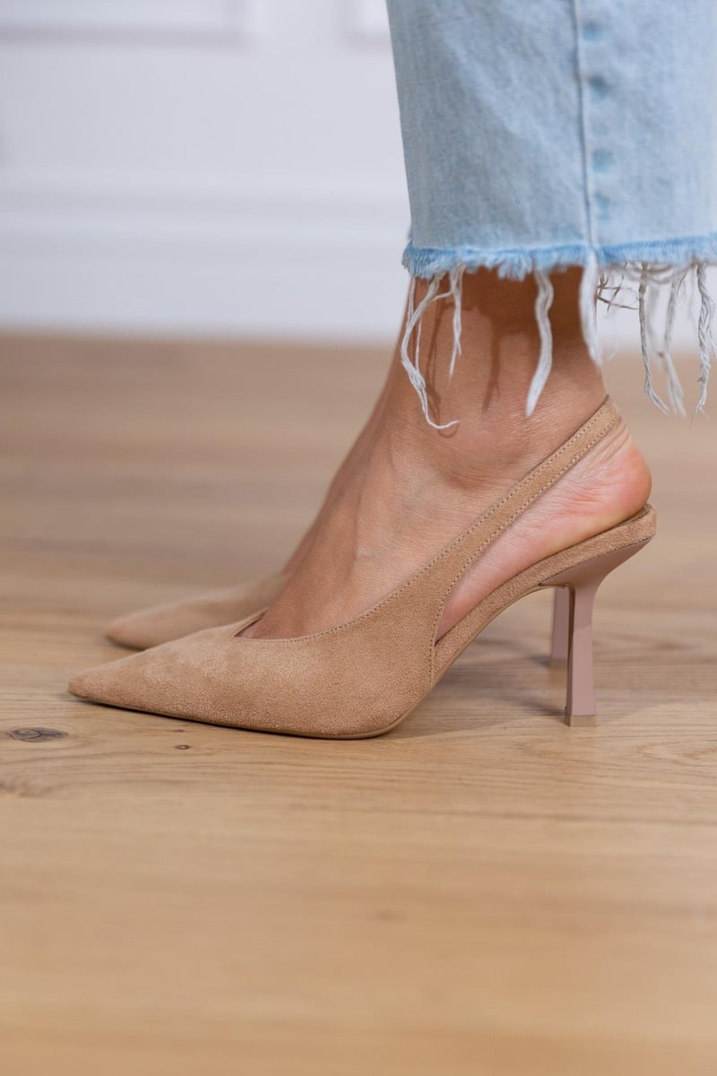 Flavia | Women's Comfort Court Shoe