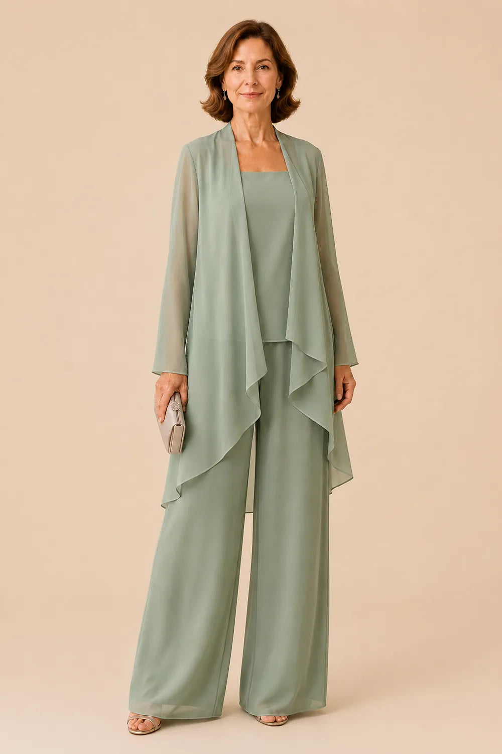 Graceful Mother of the Bride Pant Suit