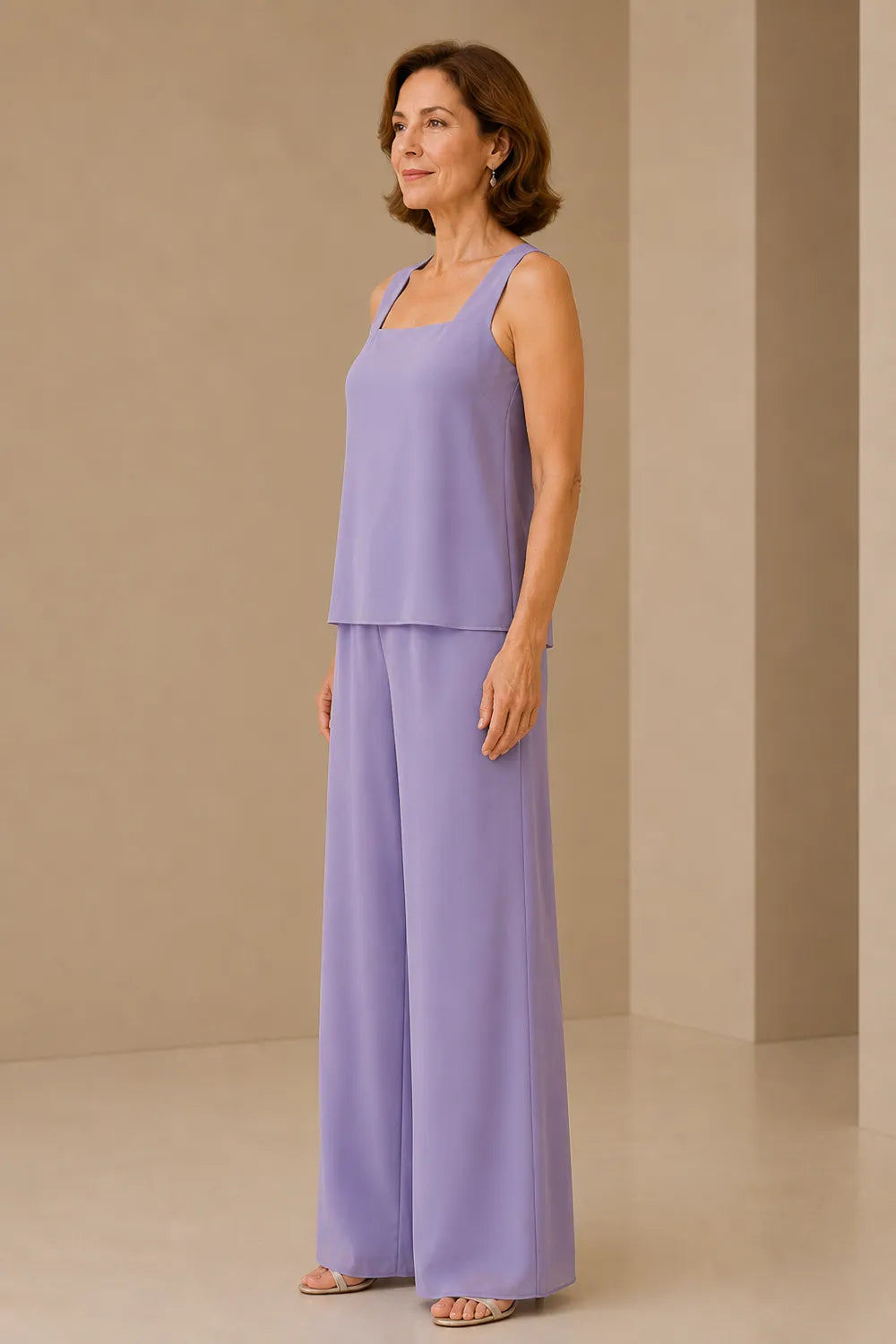 Graceful Mother of the Bride Pant Suit