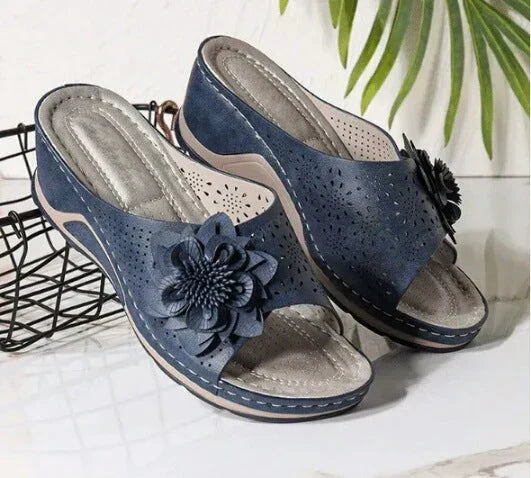 Orthopaedic Sandals with Arch Support