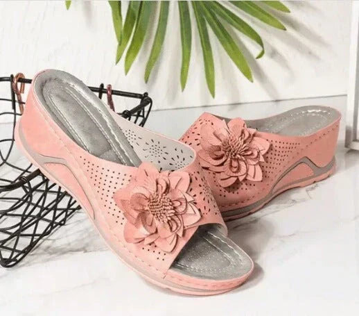 Orthopaedic Sandals with Arch Support