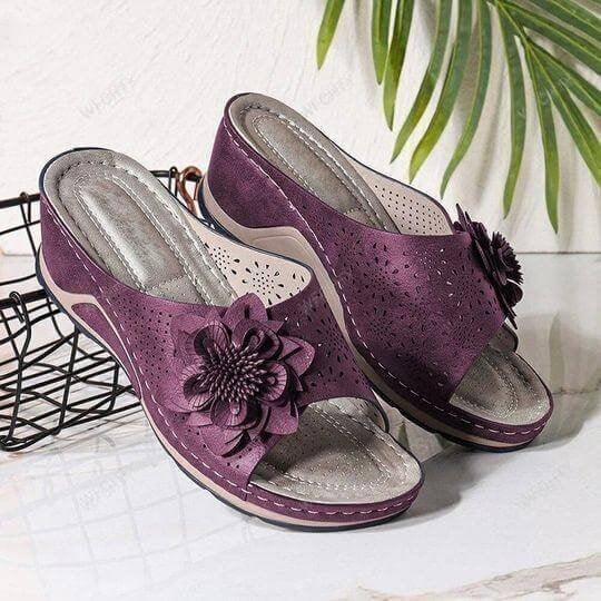 Orthopaedic Sandals with Arch Support